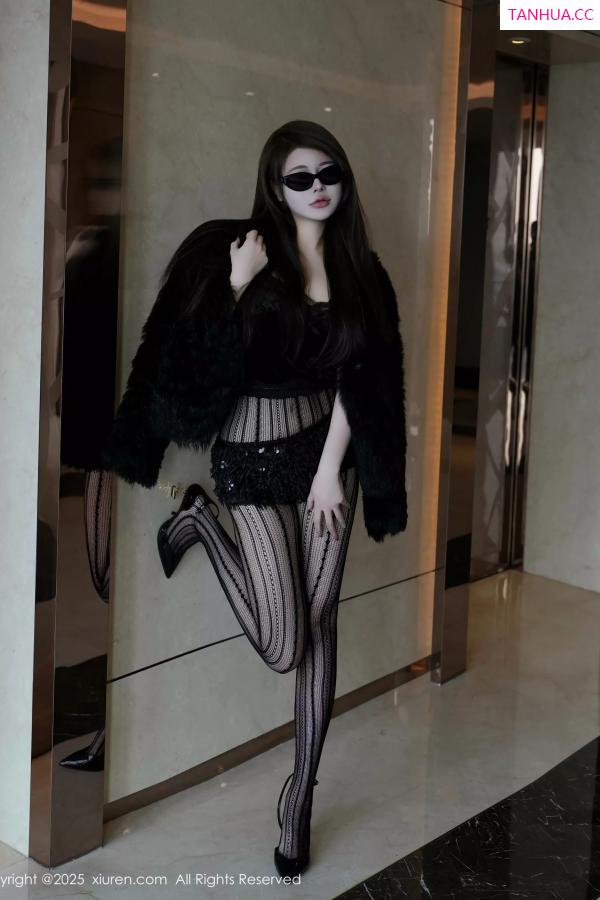 甜妮  [XiuRen]高清写真图 2025.03.24 No.10056 甜妮 情趣内衣第7张图片